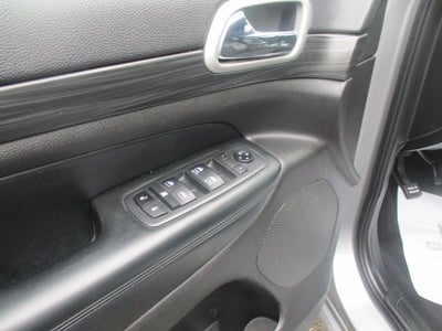 2021 Jeep Grand Cherokee LAREDO X 4X4