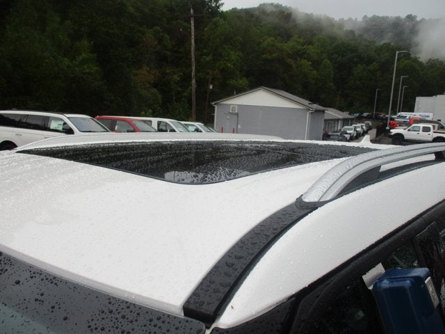 2023 Ford Explorer PLATINUM 4WD