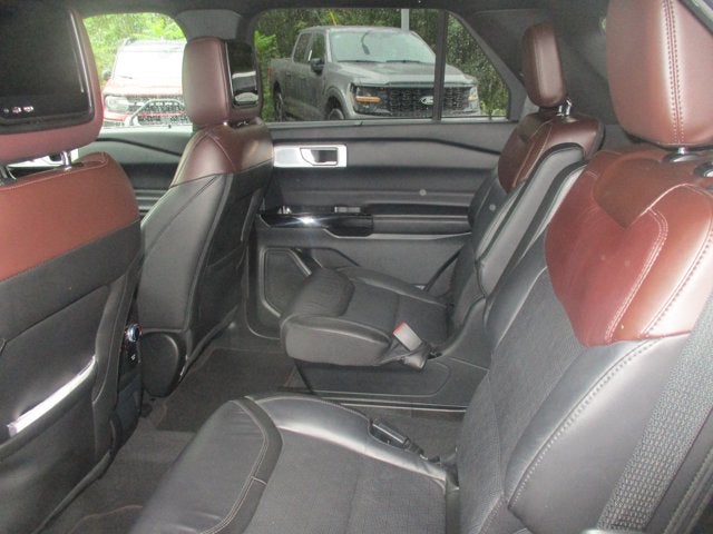 2023 Ford Explorer PLATINUM 4WD