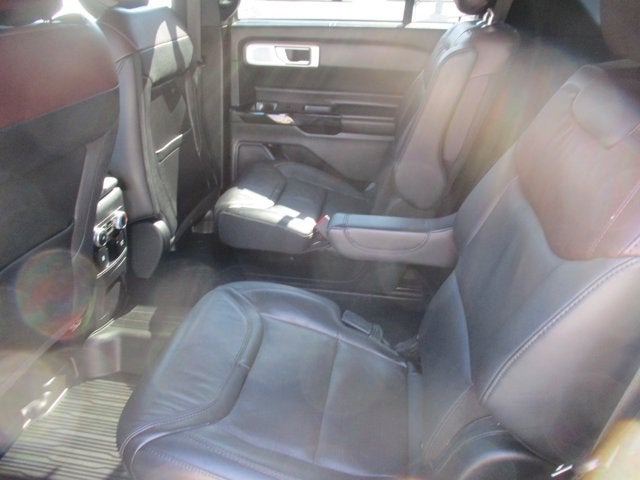 2023 Ford Explorer PLATINUM 4WD