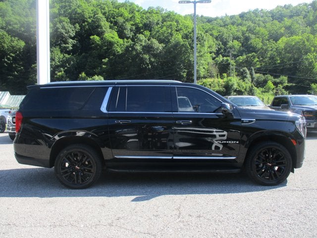 2023 GMC Yukon XL 4WD 4DR SLT
