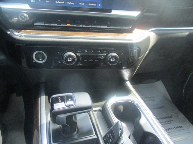 2023 Chevrolet Silverado 1500 "4WD CREW CAB 147"" LT TRAI"