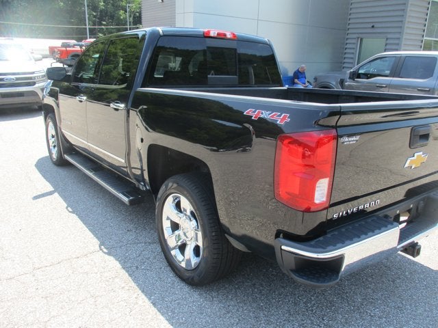 2017 Chevrolet Silverado 1500 "4WD CREW CAB 143.5"" LTZ W"