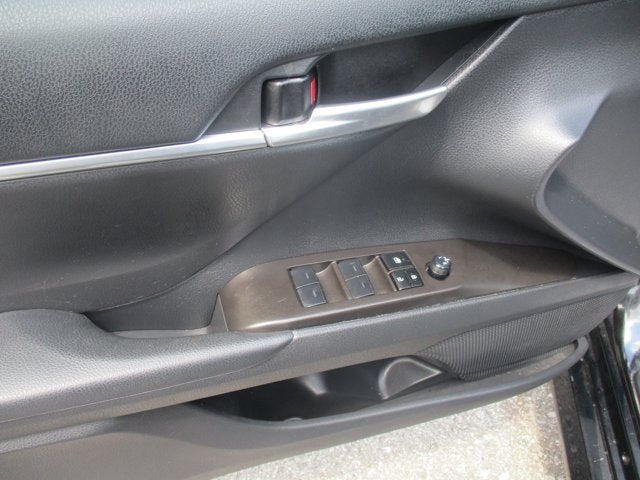 2024 Toyota Camry LE AUTO