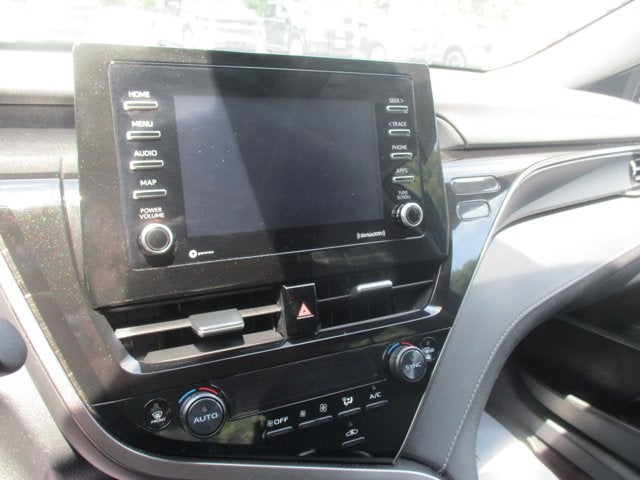 2024 Toyota Camry LE AUTO