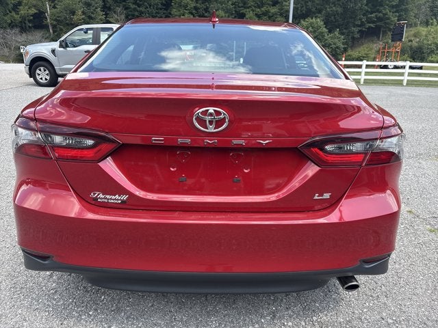 2024 Toyota Camry LE AUTO
