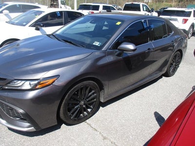 2022 Toyota Camry XSE AUTO