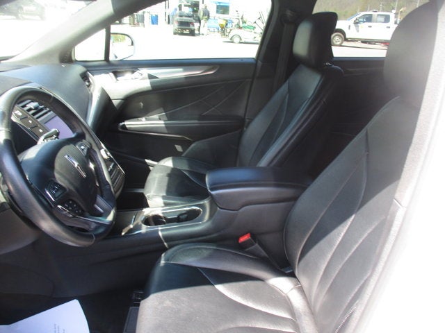 2015 Lincoln MKC Base