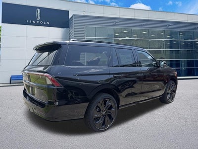 2027 Lincoln Navigator Reserve