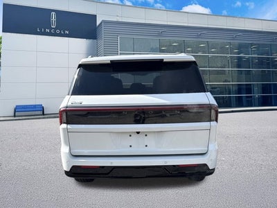 2026 Lincoln Navigator Reserve