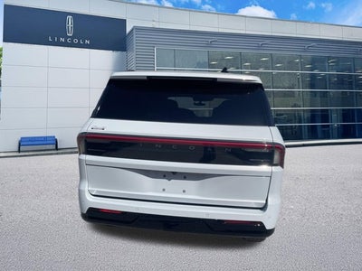 2026 Lincoln Navigator Reserve