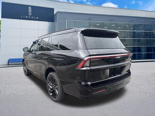2027 Lincoln Navigator Reserve