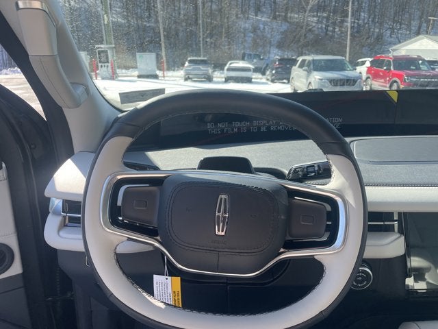 2026 Lincoln Navigator Premiere