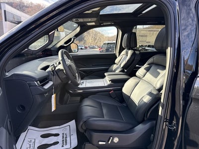 2025 Lincoln Navigator L Reserve