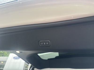 2027 Lincoln Navigator L Reserve