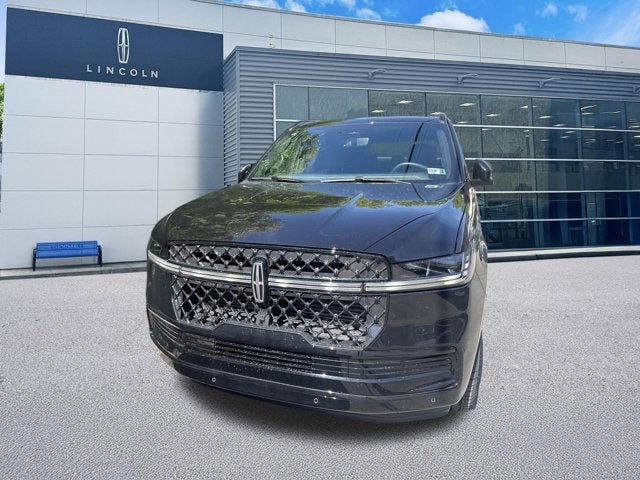 2026 Lincoln Navigator L Reserve