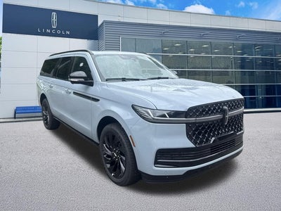 2027 Lincoln Navigator L Reserve