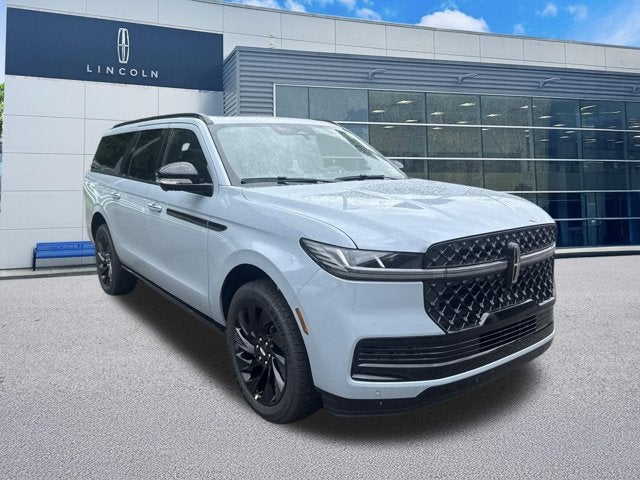 2027 Lincoln Navigator L Reserve