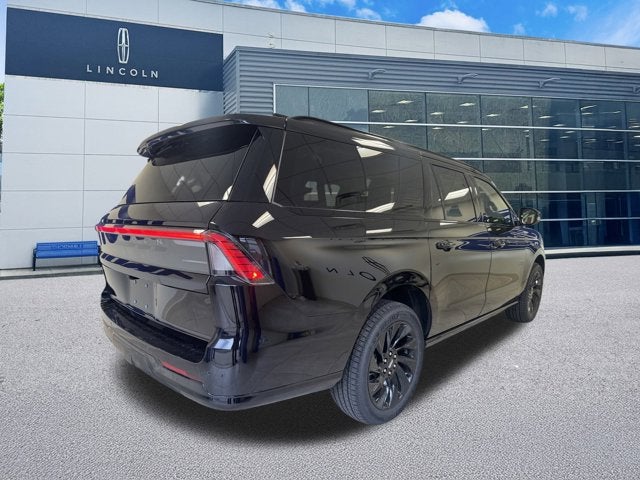 2026 Lincoln Navigator L Reserve