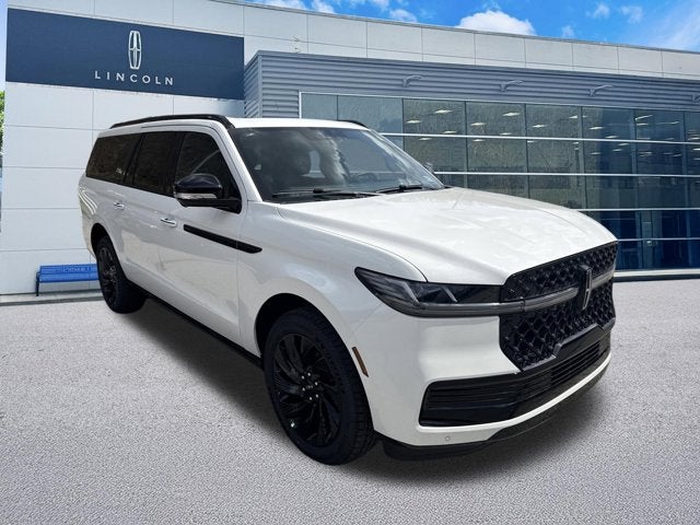 2026 Lincoln Navigator L Reserve