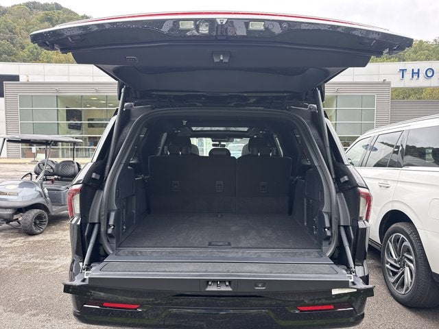 2027 Lincoln Navigator L Reserve
