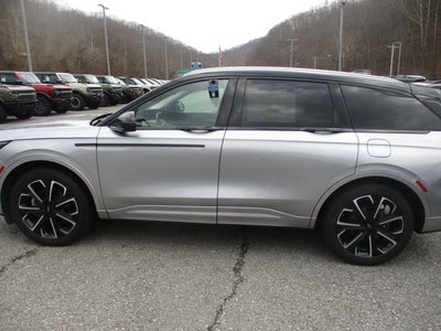 2024 Lincoln Nautilus Reserve