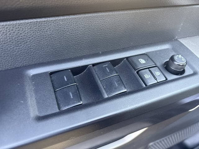 2024 Toyota Tundra 4WD SR5 CREWMAX 5.5' BED