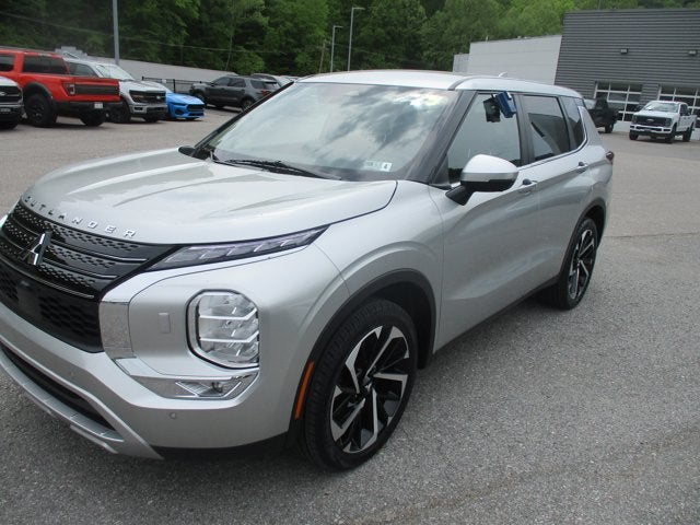 2023 Mitsubishi Outlander SE S-AWC