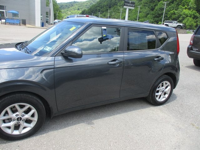 2022 Kia Soul S IVT