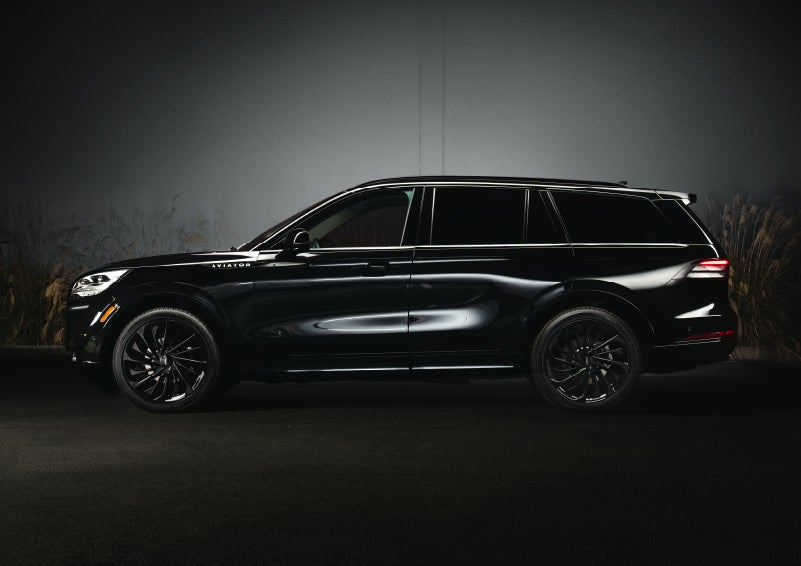 A 2024 Lincoln Aviator® SUV is shown in the Infinite Black exterior color | Thornhill Lincoln in Chapmanville WV