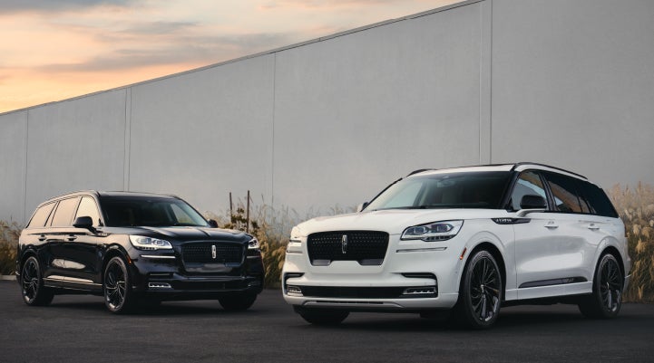 Two Lincoln Aviator® SUVs are shown with the available Jet Appearance Package | Thornhill Lincoln in Chapmanville WV