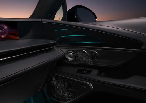 Selectable ambient lighting glows in the passenger door panel. | Thornhill Lincoln in Chapmanville WV