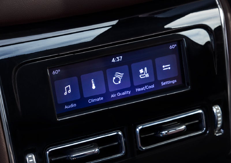 Driver controls like music, temperature, air quality, settings, and heat/cool seats are shown. | Thornhill Lincoln in Chapmanville WV