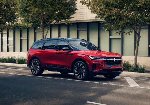 2026 Lincoln Nautilus® SUV with the available Jet Appearance Package and Hybrid transmission. | Thornhill Lincoln in Chapmanville WV