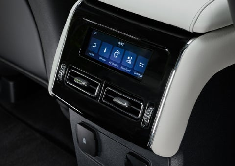 The second row touch screen displays audio and temperature control settings. | Thornhill Lincoln in Chapmanville WV